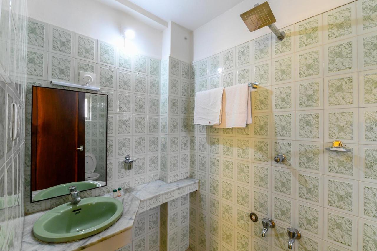 OYO 11328 Hotel Chandrika Residency Kochi Exteriör bild