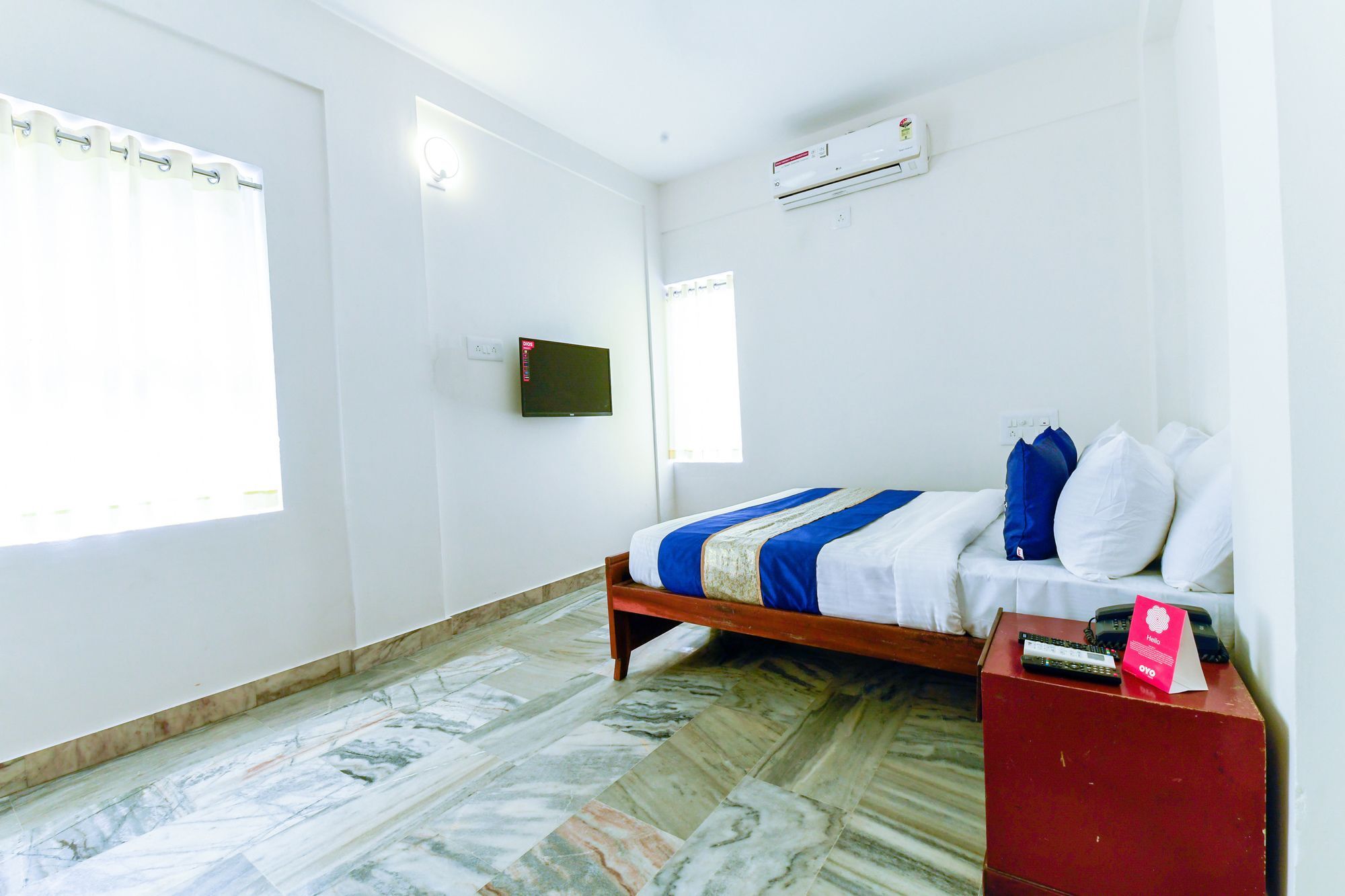 OYO 11328 Hotel Chandrika Residency Kochi Exteriör bild